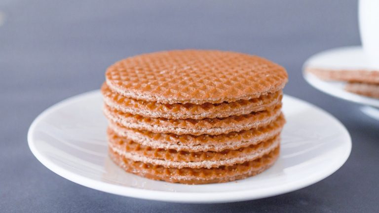 Stroopwafeltjestaart