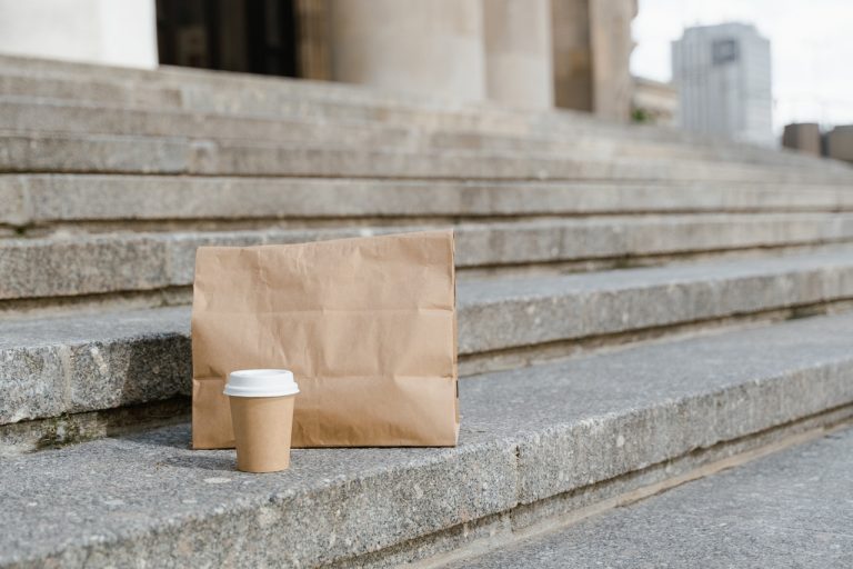 Review: Gewonnen Paper Bag Review: Gewonnen Paper Bag