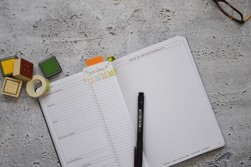 Wie regelt de babyshower: een warm welkom voor het moederschap