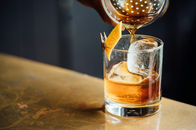 Waar komt whiskey vandaan? De oorsprong van dit klassieke destillaat