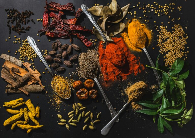 Waar komt curry vandaan? De oorsprong van kruid en saus